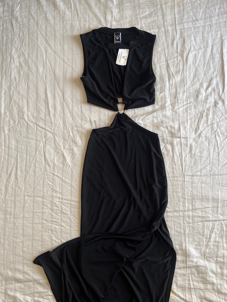 Nwt Windsor Cut Out Front Side Split Midi Dress In Black